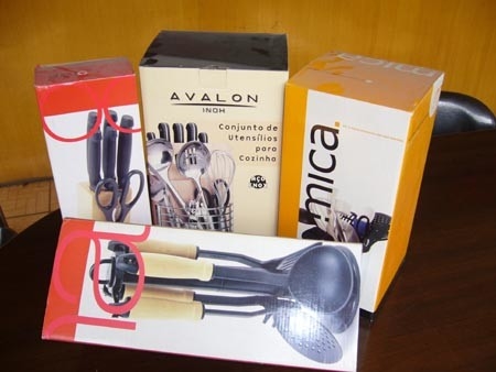 Kalite  Customizable Rectangular Cardboard Express Shipping Box Fabrika