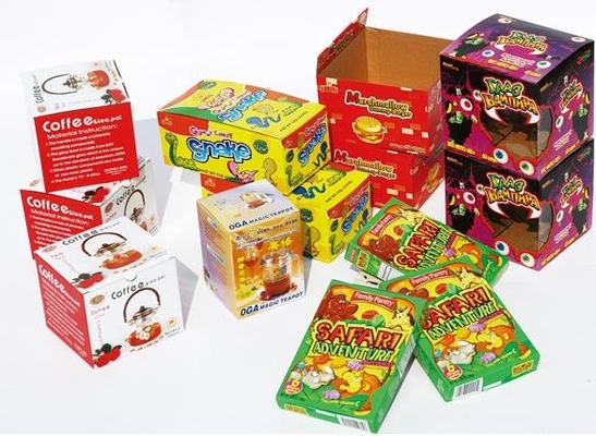 Kahverengi PET 1mm Dalgalanmış Tahta Yaprakları Yumuşak Kırpma Eğlencesi İçin Kare Şekil